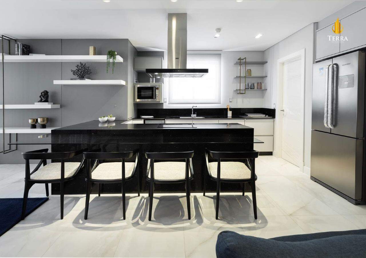 Edifício Ocen Breeze Apartamento com 3 quartos, Centro: 