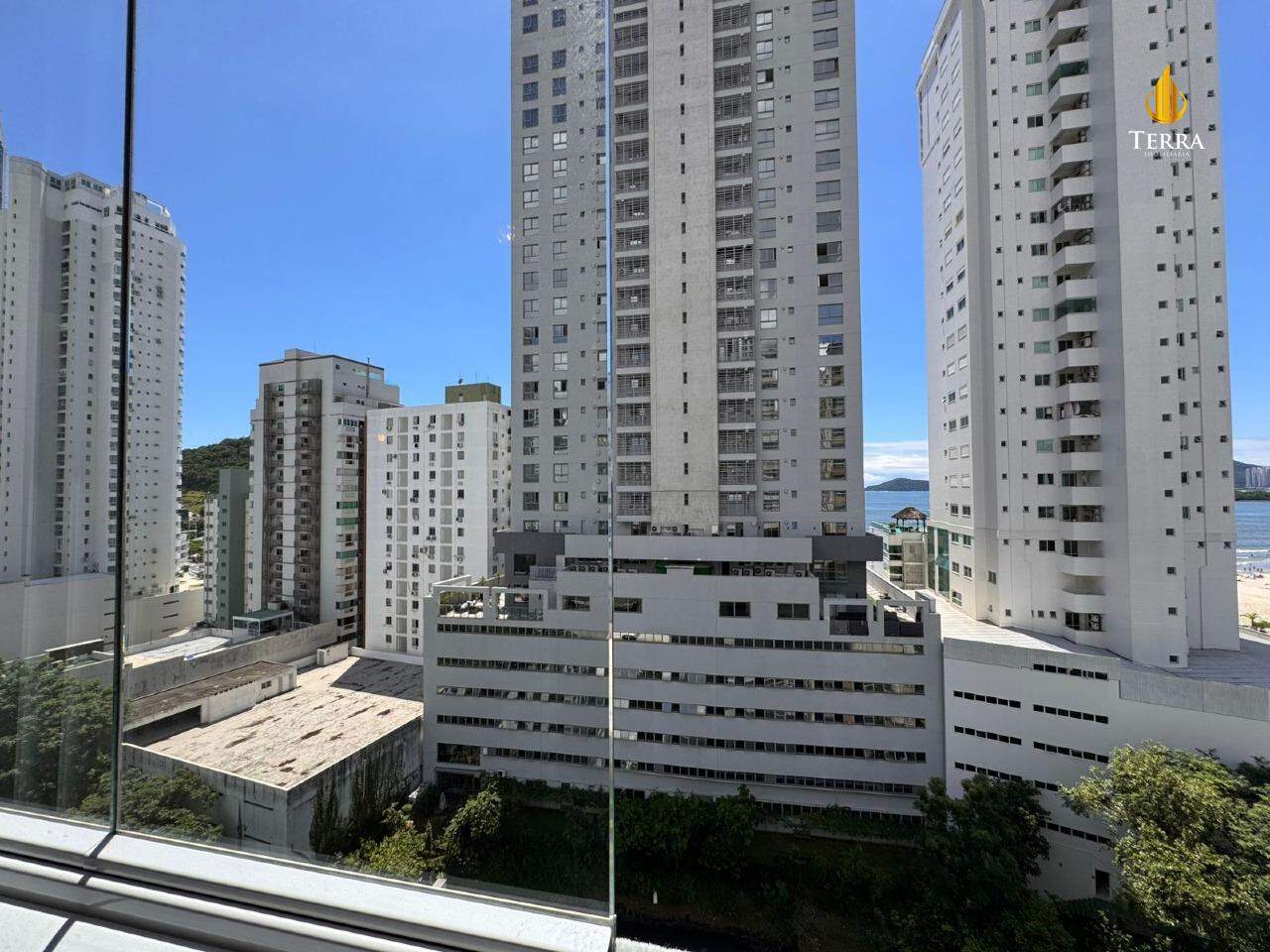 Edifício Costa Insolaratta Apartamento com 2 quartos, Centro: 