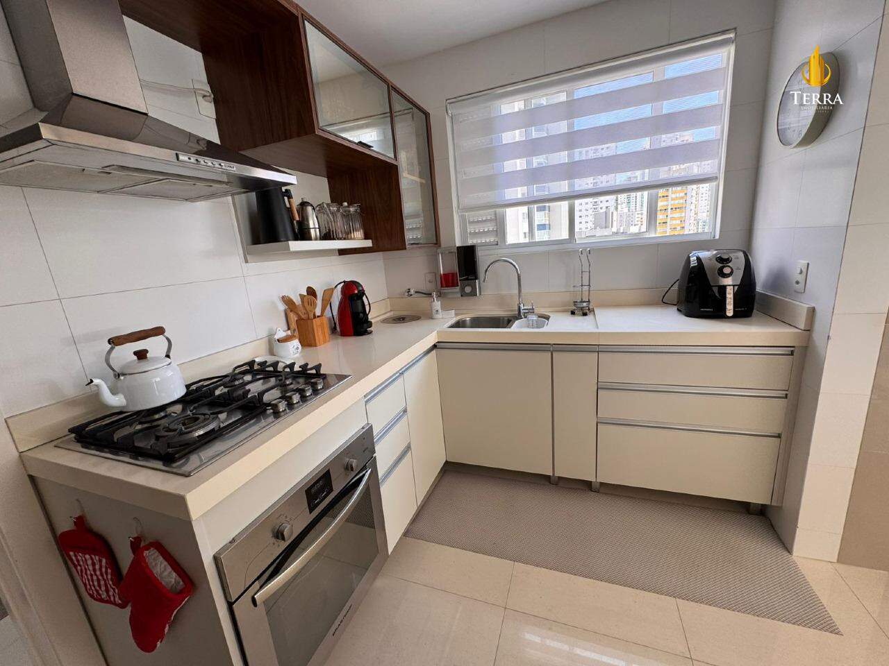 Edifício Costa Insolaratta Apartamento com 2 quartos, Centro: 