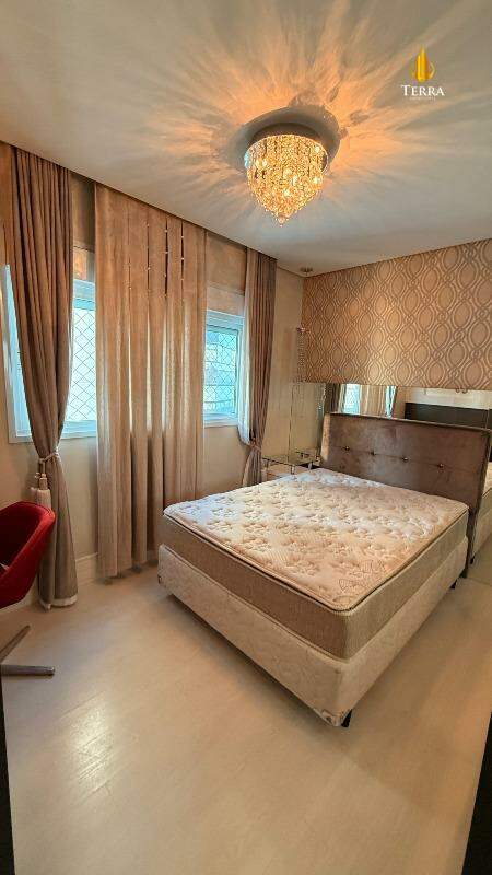 Edifício Gran Felicitá Residence Apartamento com 4 quartos, Centro: 
