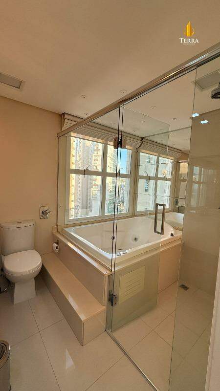 Edifício Gran Felicitá Residence Apartamento com 4 quartos, Centro: 