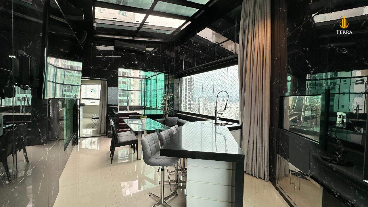 Residencial Grand Royalle Cobertura com 4 quartos, Centro: 