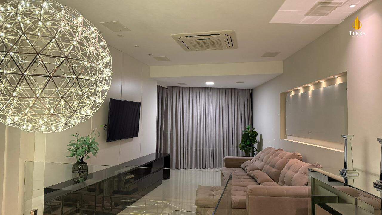 Residencial Grand Royalle Cobertura com 4 quartos, Centro: 