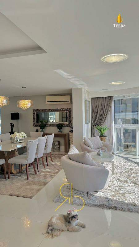 Ibiza Towers Apartamento com 4 quartos, Barra Sul: 