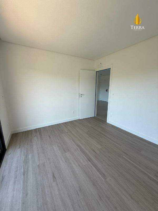 Brava Garden Home Club Apartamento com 2 quartos, Praia Brava: