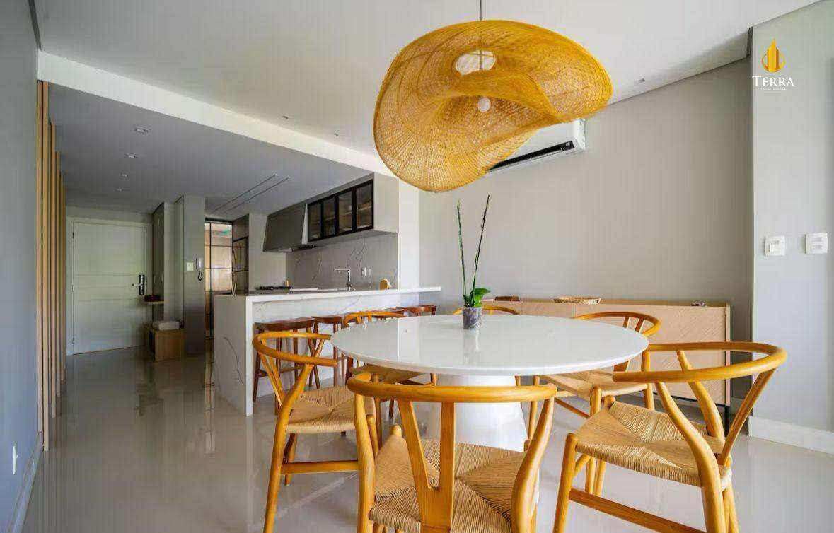 Amores da Brava Club House Apartamento com 3 quartos, Praia Brava: 