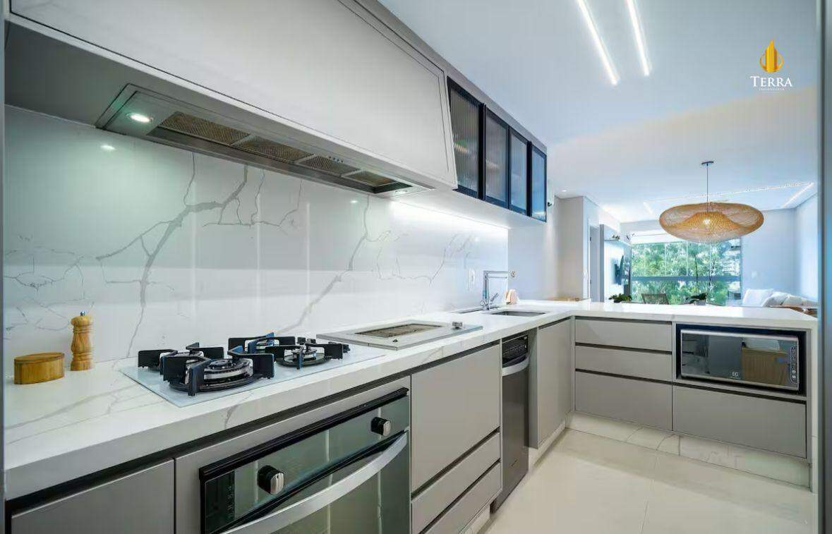 Amores da Brava Club House Apartamento com 3 quartos, Praia Brava: 