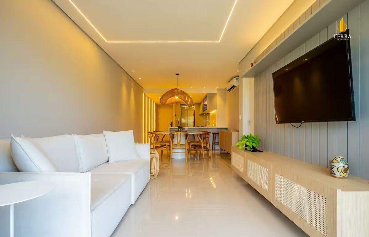Amores da Brava Club House Apartamento com 3 quartos, Praia Brava: 