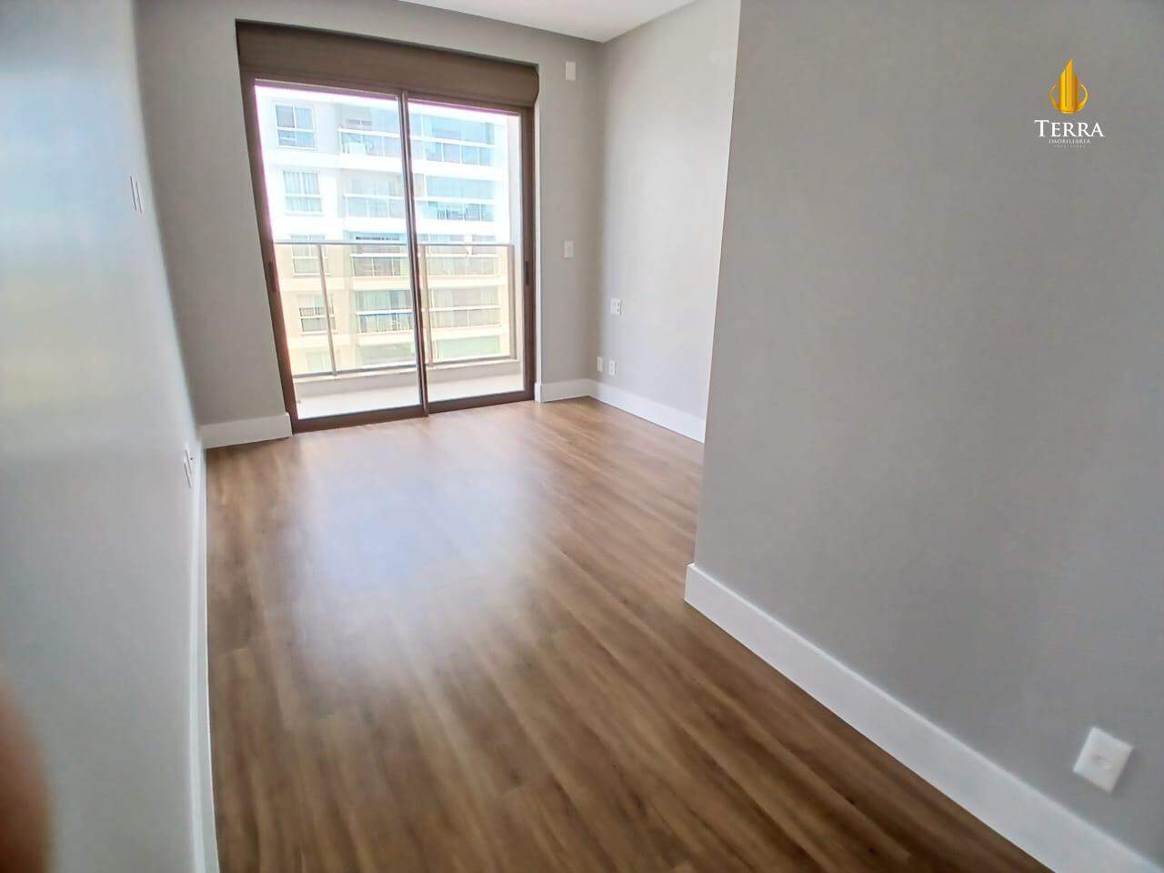 Ocean Wind Praia Brava Apartamento com 3 quartos, Praia Brava: 
