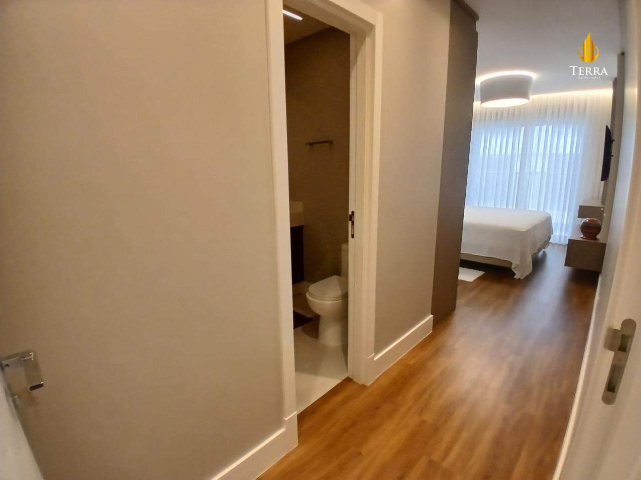 Ocean Wind Praia Brava Apartamento com 3 quartos, Praia Brava: 
