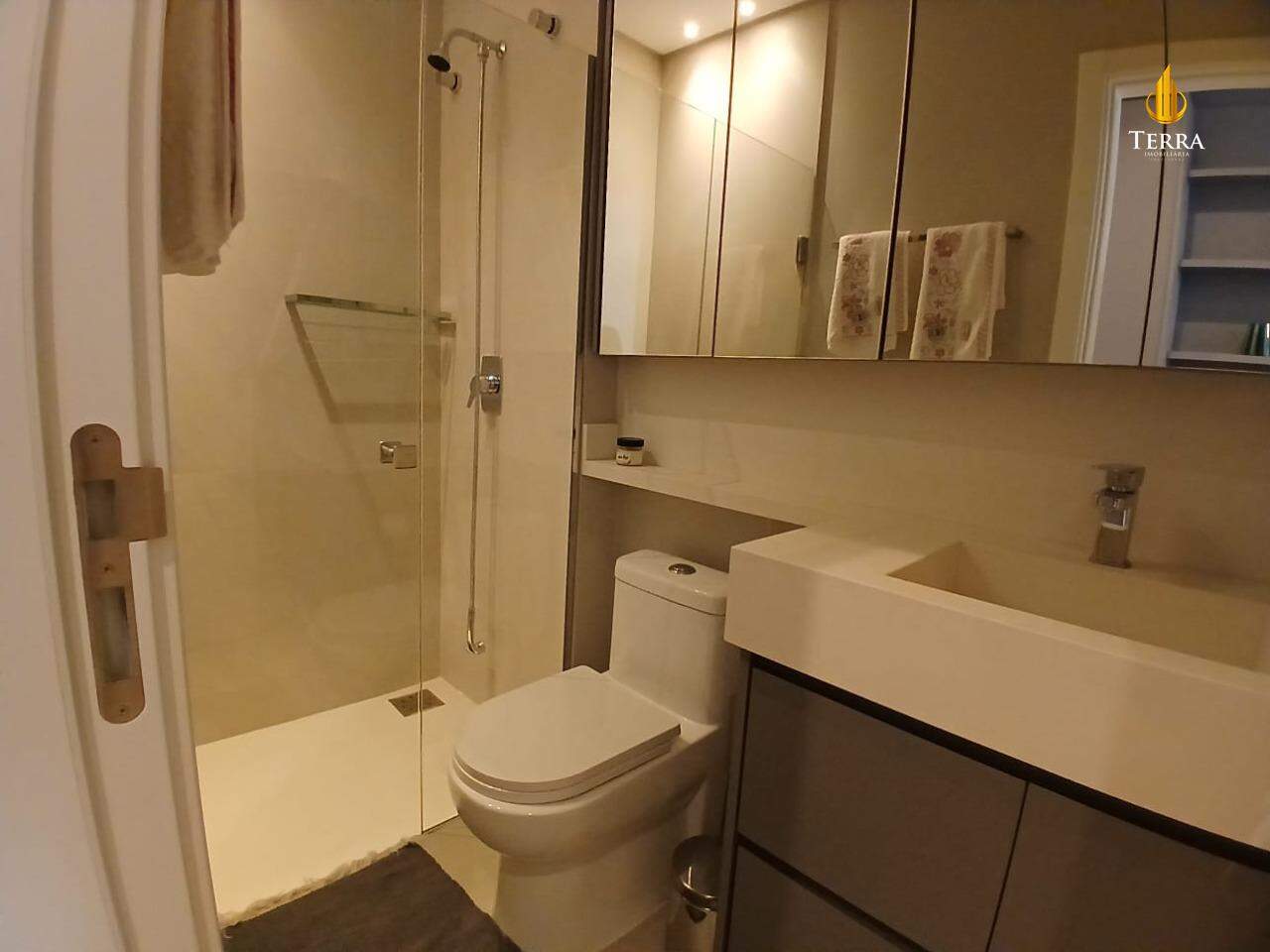 Ocean Wind Praia Brava Apartamento com 3 quartos, Praia Brava: 