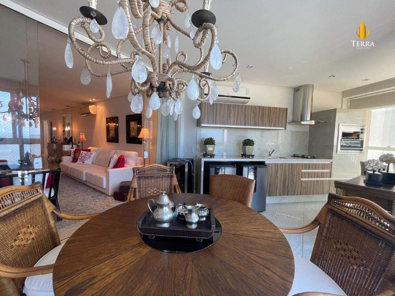 Costão da Barra Apartamento com 4 quartos, Centro: 