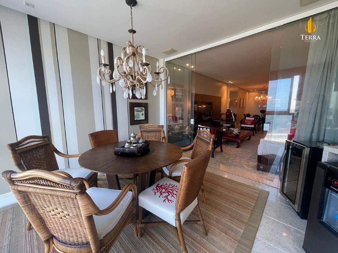 Costão da Barra Apartamento com 4 quartos, Centro: 