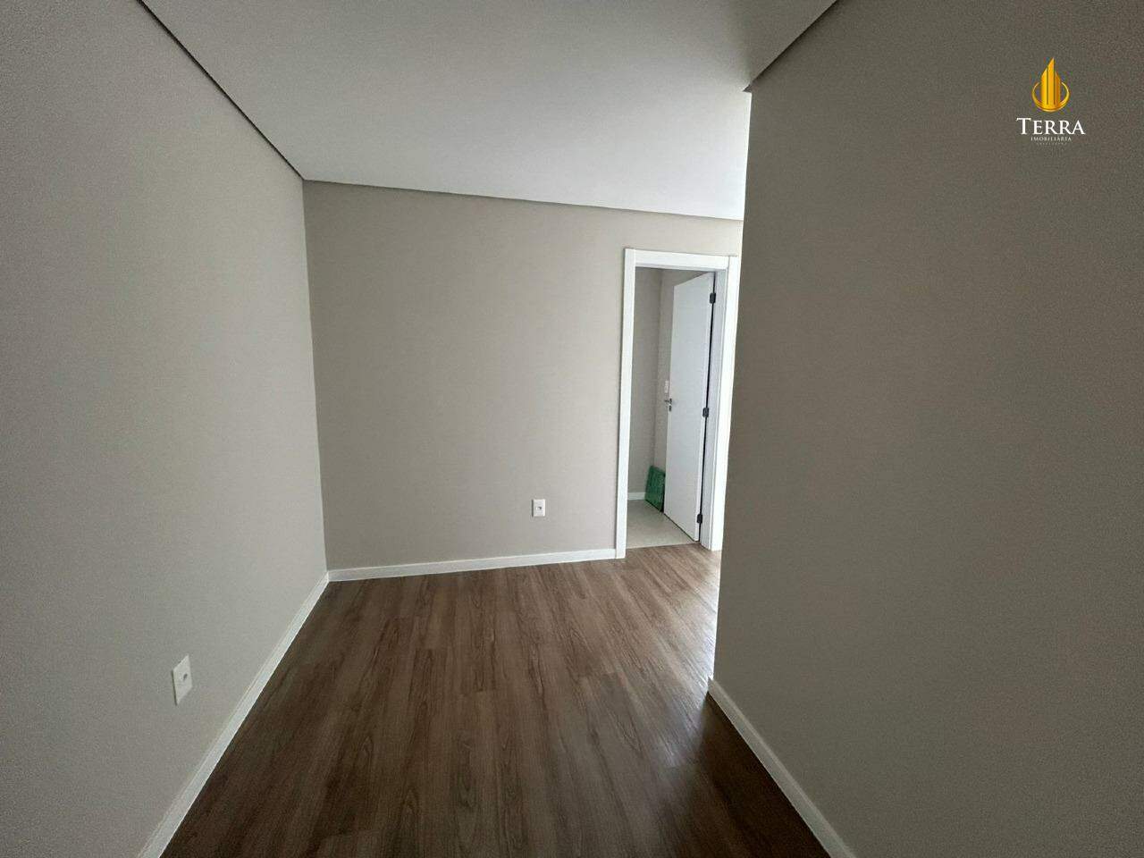 Torres da Brava - Brisa Apartamento com 3 quartos, Praia Brava: 