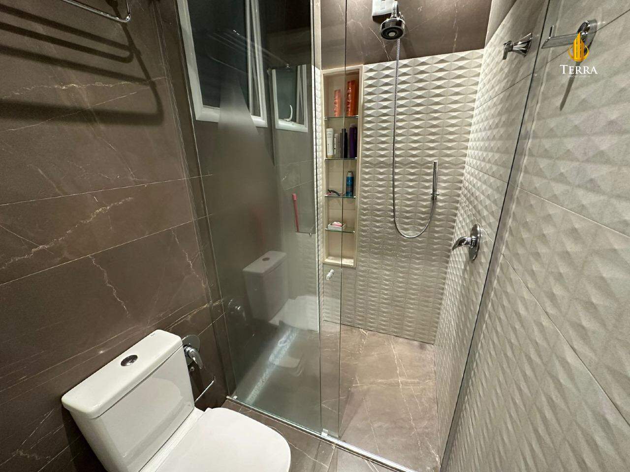 Edifício Torre Esmeralda Apartamento com 3 quartos, Centro: 