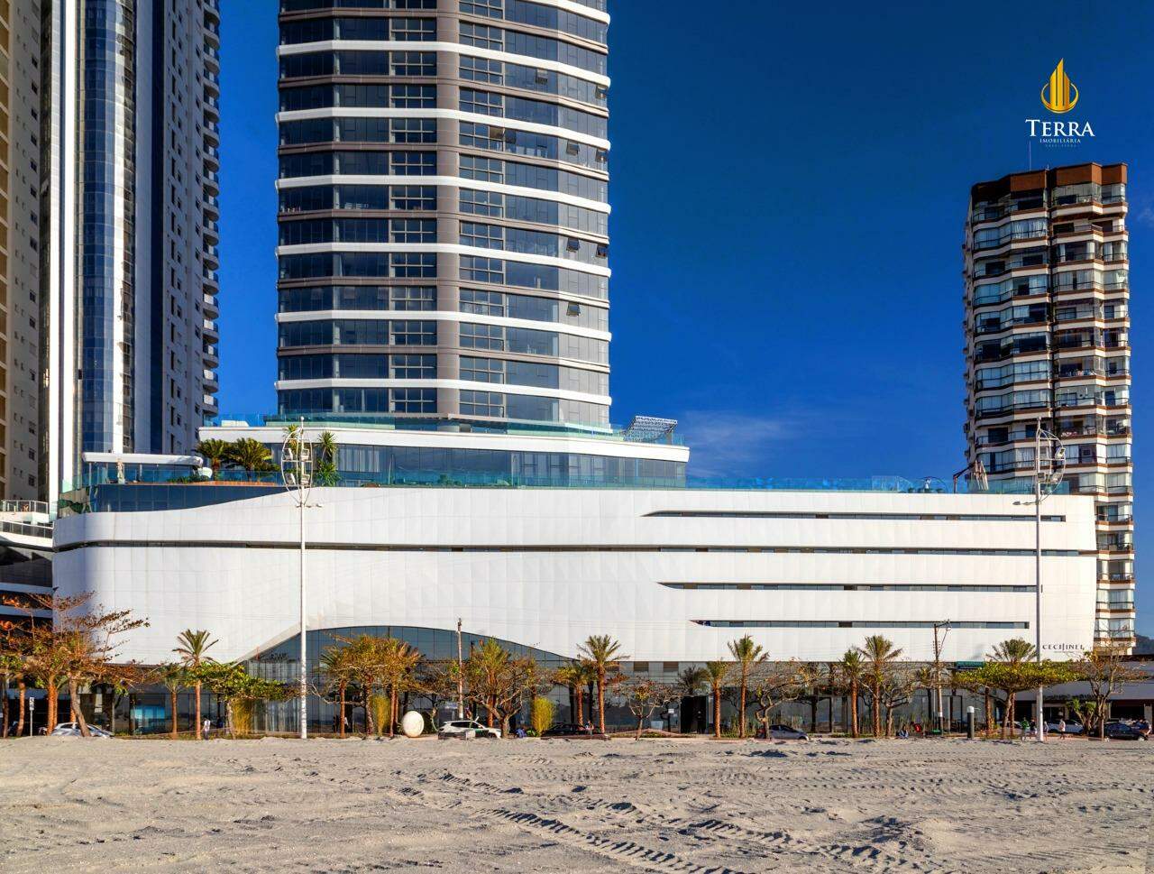 Edifício Pharos Residencial Apartamento com 4 quartos, Centro: 