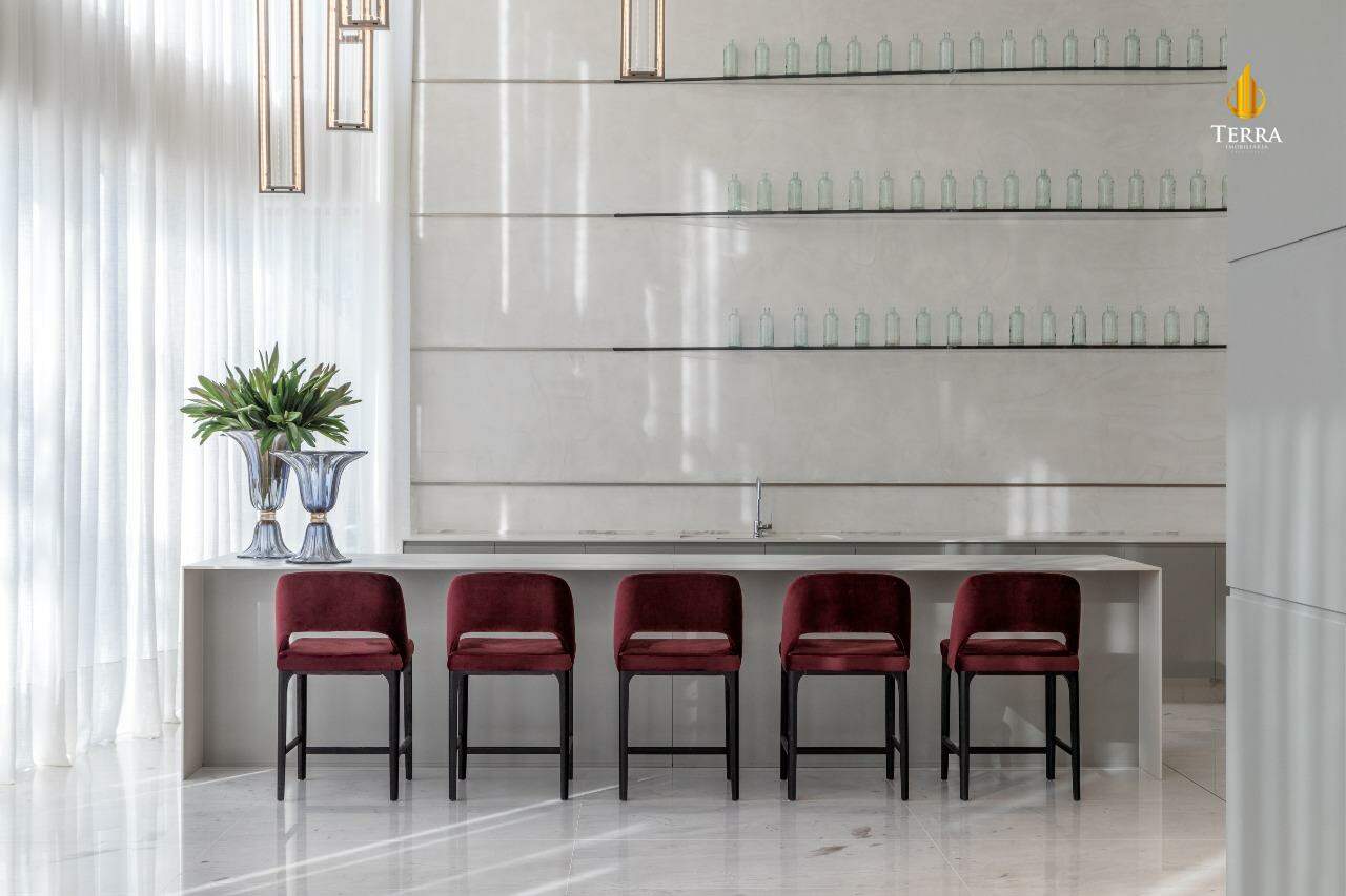 Edifício Pharos Residencial Apartamento com 4 quartos, Centro: 