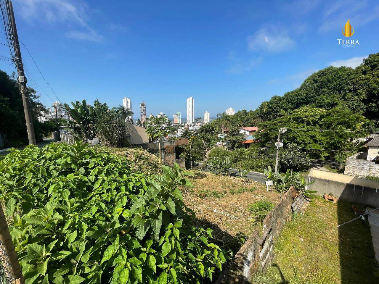  Terreno com , Fazenda: 
