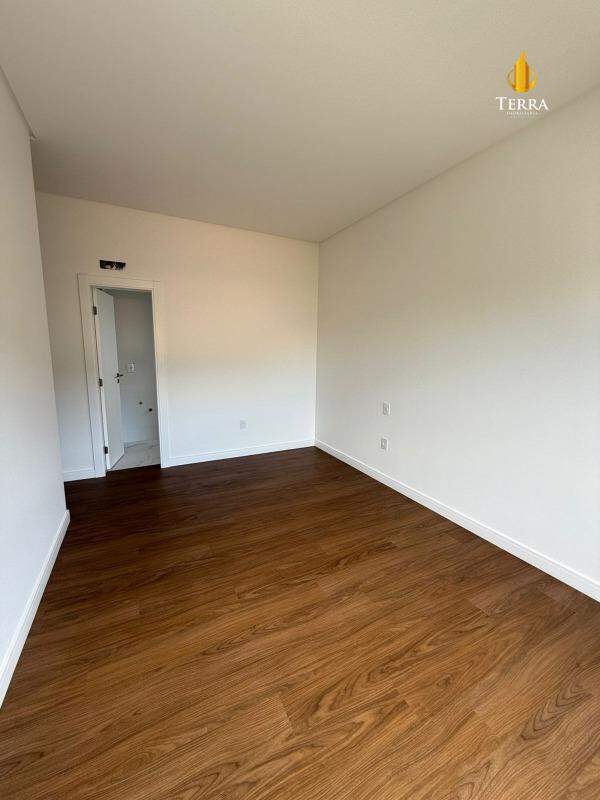 La Plage Apartamento com 3 quartos, Cabeçudas: 