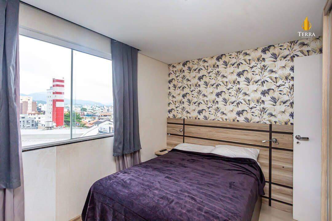Edifício La Salle Apartamento com 2 quartos, Centro: 