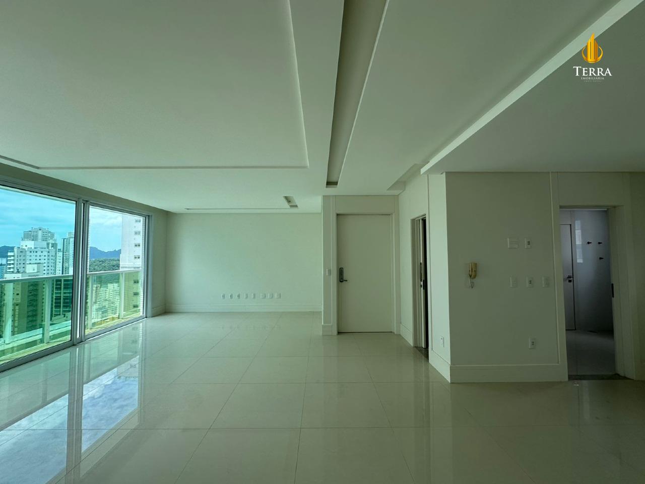 Edifício Ville Del’ Acqua Residence Apartamento com 4 quartos, Centro: 