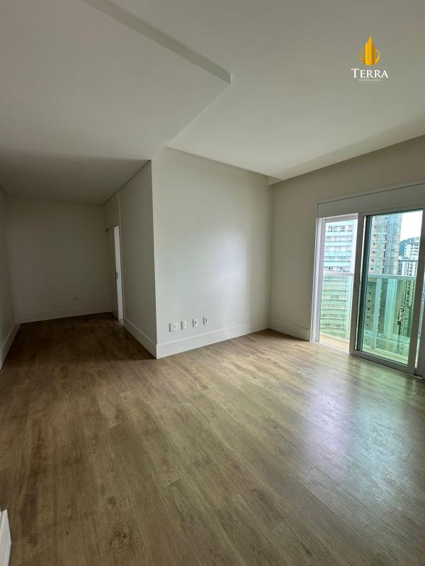 Edifício Ville Del’ Acqua Residence Apartamento com 4 quartos, Centro: 