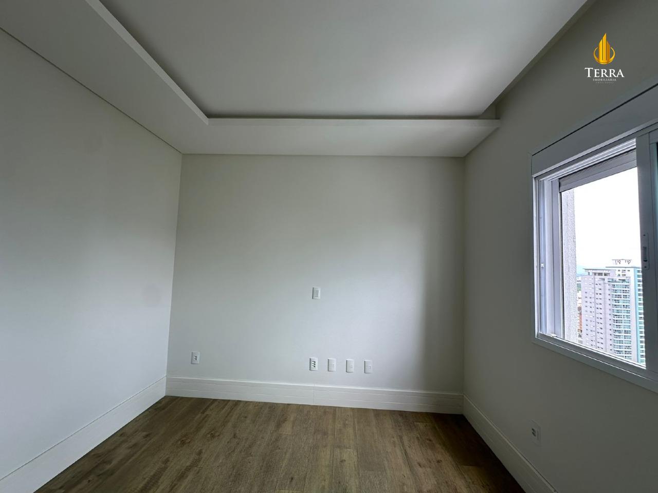 Edifício Ville Del’ Acqua Residence Apartamento com 4 quartos, Centro: 