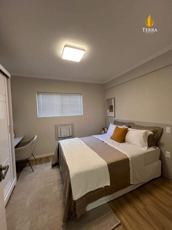 Edifício Residencial Basualdo Apartamento com 3 quartos, Centro: 