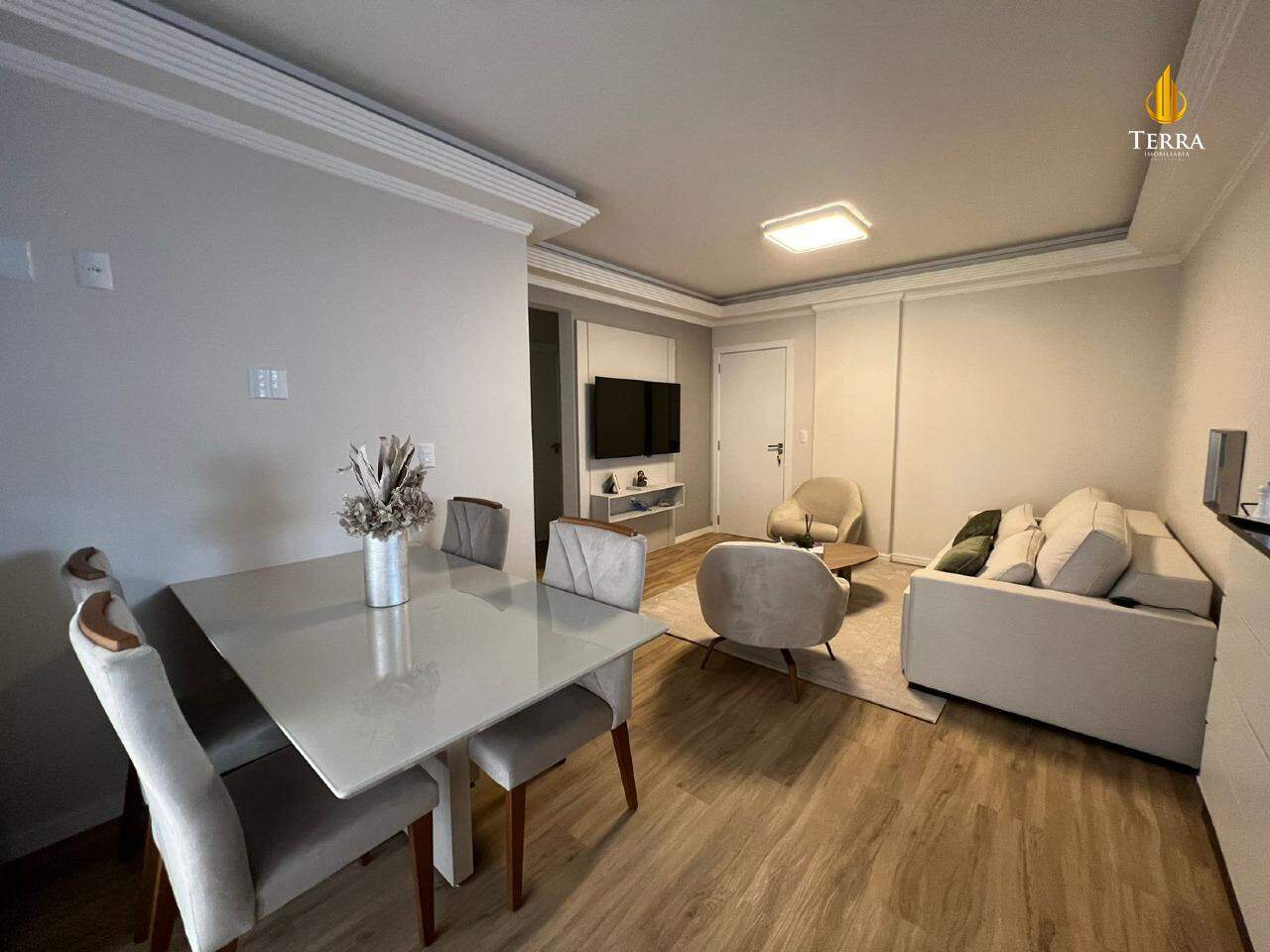Edifício Residencial Basualdo Apartamento com 3 quartos, Centro: 