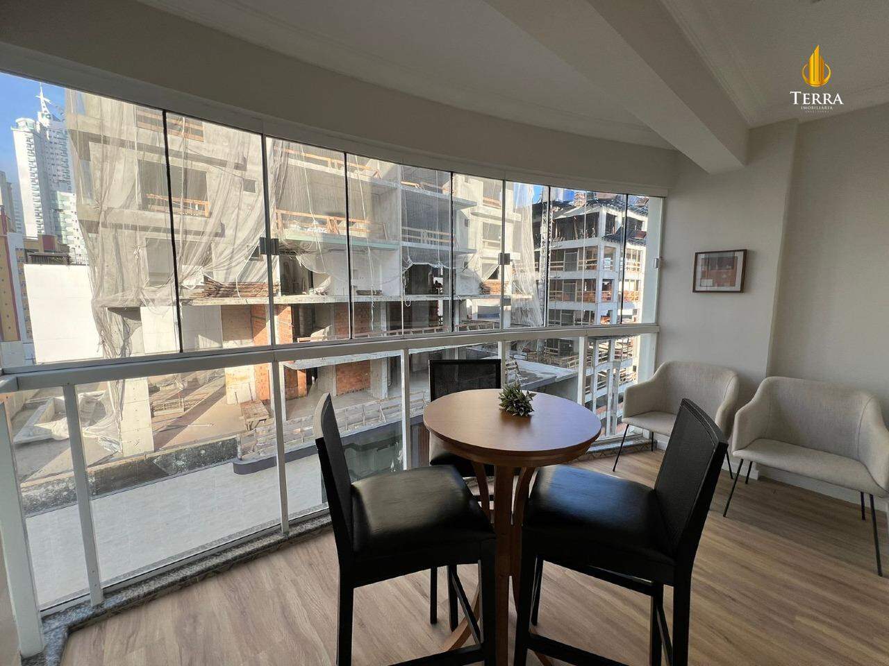 Edifício Residencial Basualdo Apartamento com 3 quartos, Centro: