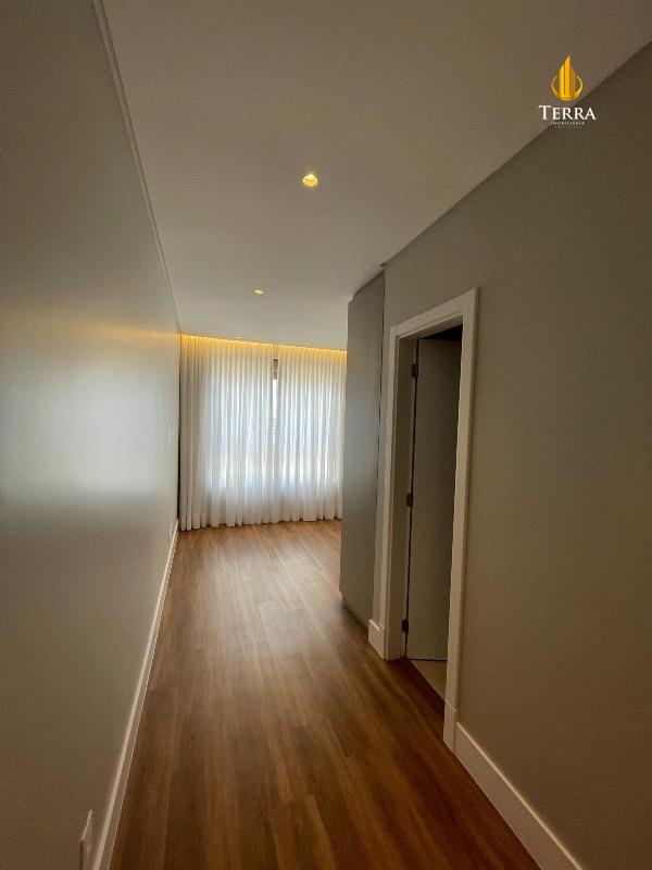 Ocean Wind Praia Brava Apartamento com 3 quartos, Praia Brava: