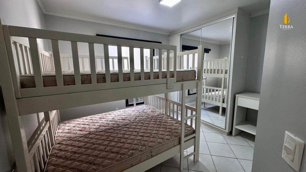 Residencial Clermont Ferrand Apartamento com 3 quartos, Centro: 