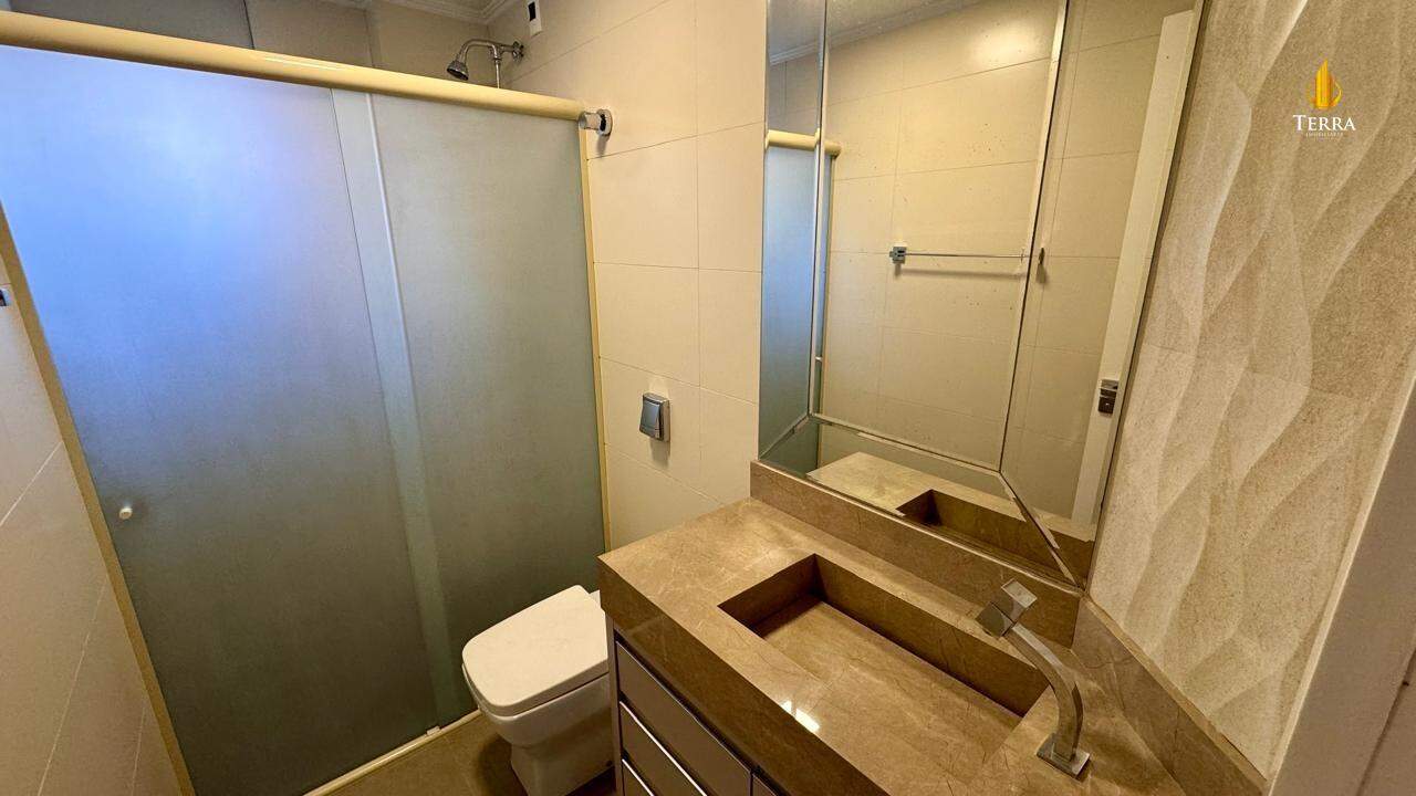 Residencial Clermont Ferrand Apartamento com 3 quartos, Centro: 