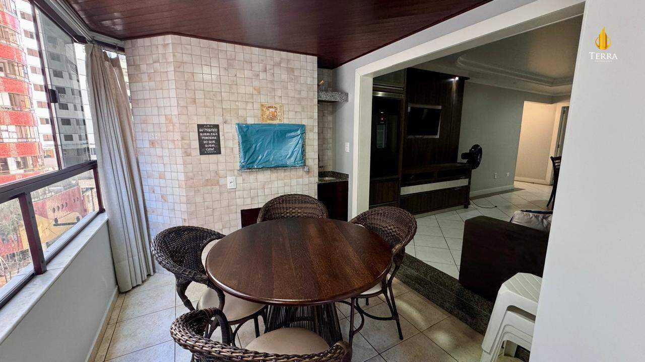Residencial Clermont Ferrand Apartamento com 3 quartos, Centro: 
