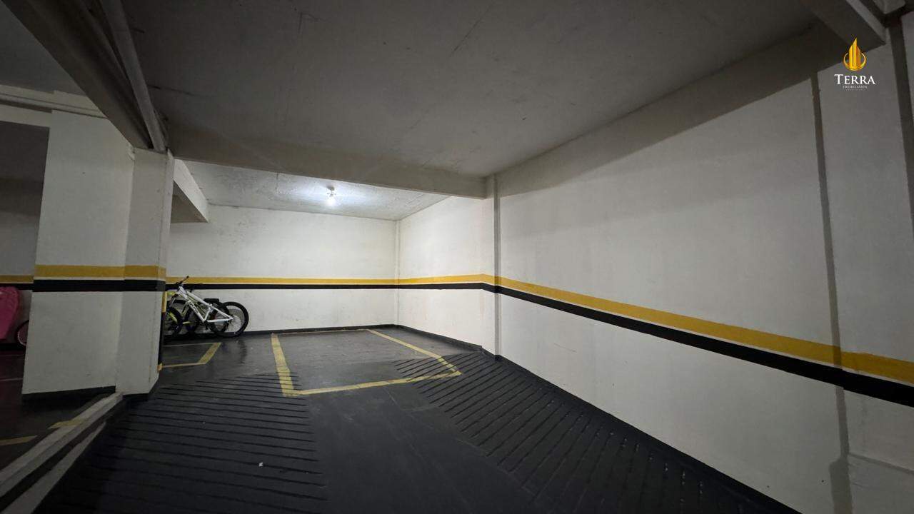 Residencial Clermont Ferrand Apartamento com 3 quartos, Centro: 
