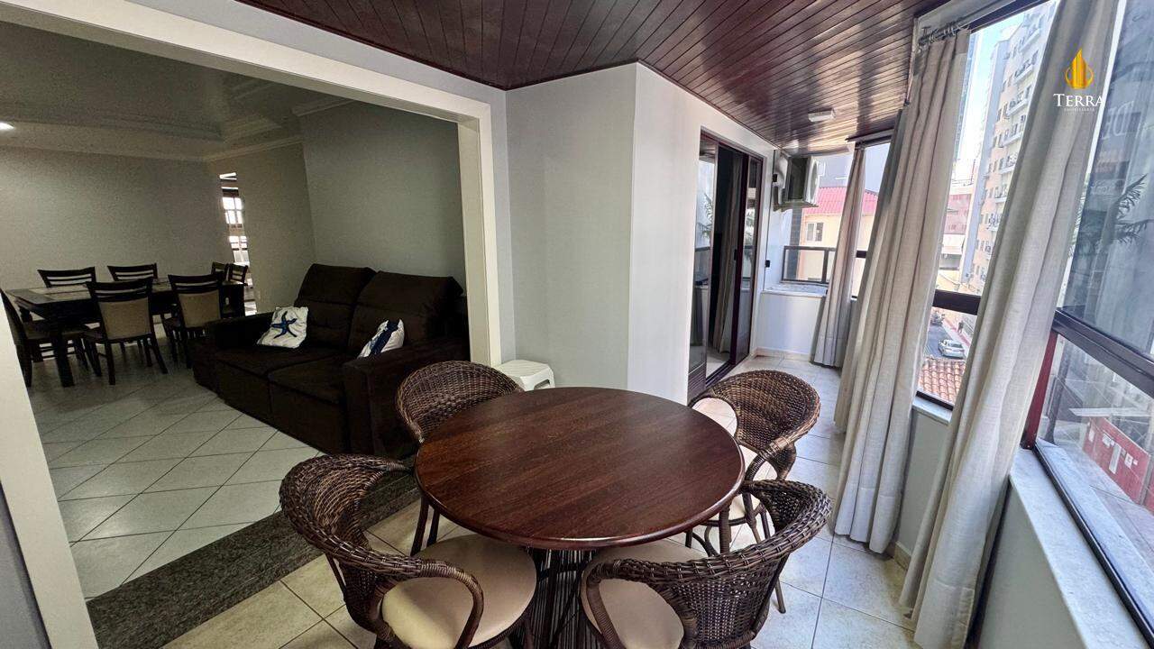 Residencial Clermont Ferrand Apartamento com 3 quartos, Centro: 