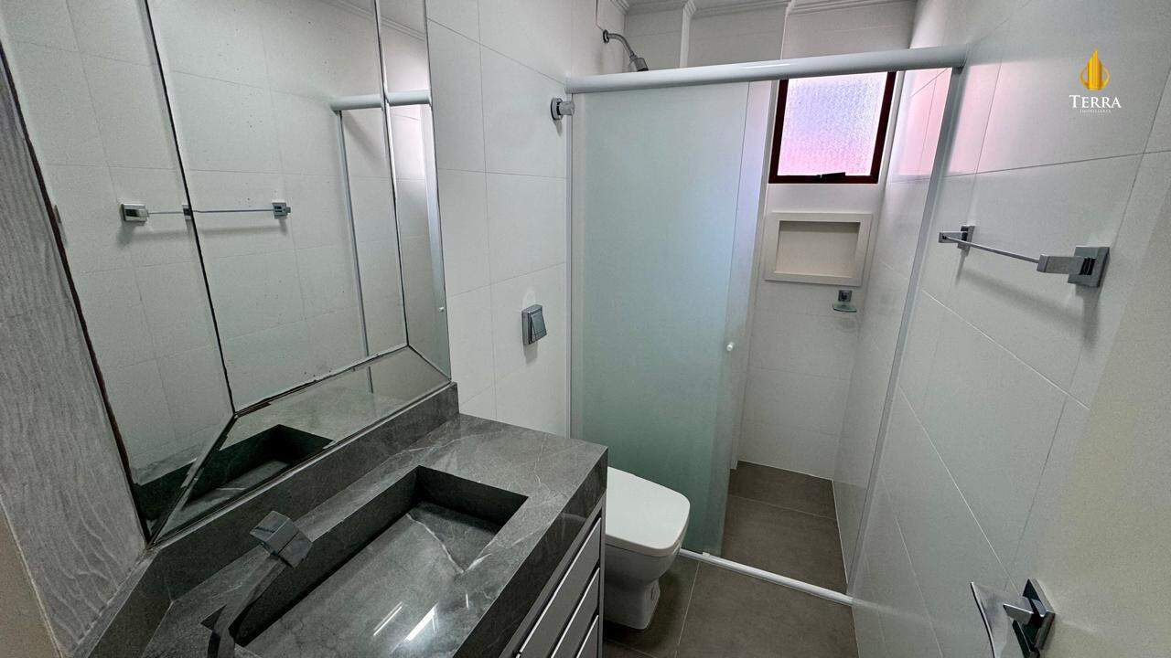 Residencial Clermont Ferrand Apartamento com 3 quartos, Centro: 