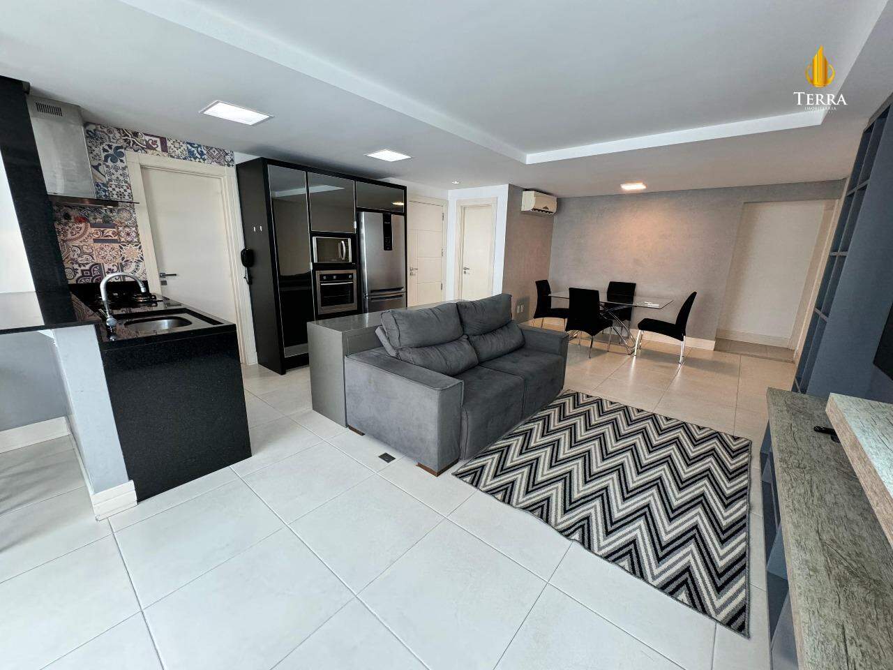 Residencial Porto Luna Apartamento com 2 quartos, Centro: 