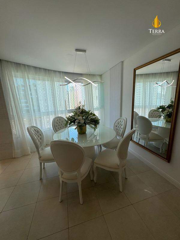 Edifício Residencial Golden Green Apartamento com 3 quartos, Pioneiros: 