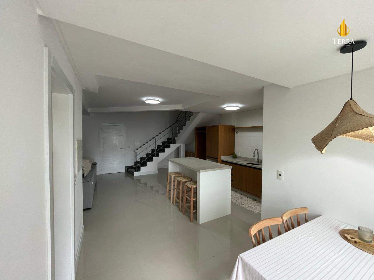 Emerald Apartamento com 3 quartos, Praia Brava: