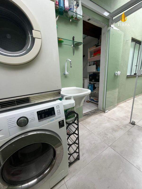 Casa com 4 quartos, São Judas: