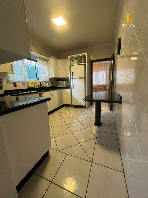  Casa com 4 quartos, São Judas: 