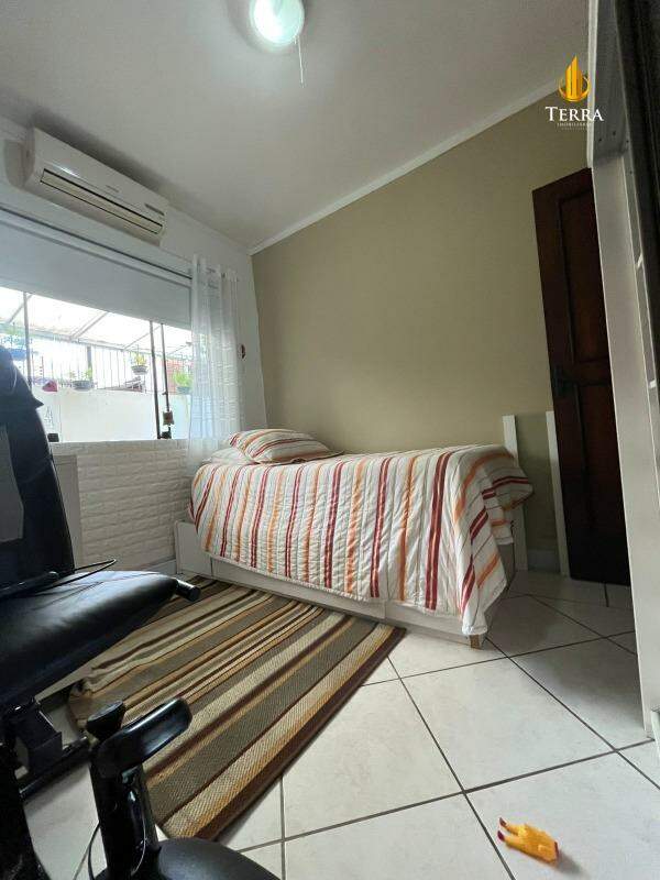 Casa com 4 quartos, São Judas: