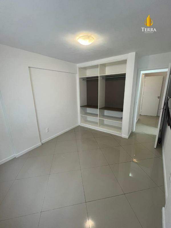 Edificio Antares Apartamento com 3 quartos, Pioneiros: 