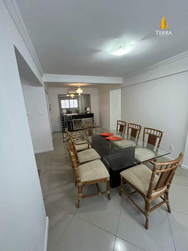 Edificio Antares Apartamento com 3 quartos, Pioneiros: 