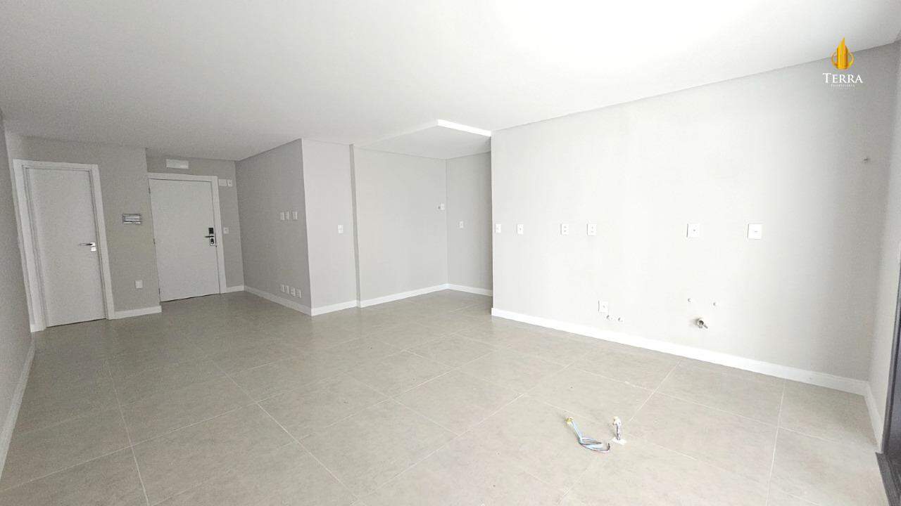 Sun Coast Residence Apartamento com 3 quartos, Fazenda: 