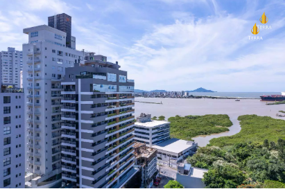 Sun Coast Residence Apartamento com 3 quartos, Fazenda: 