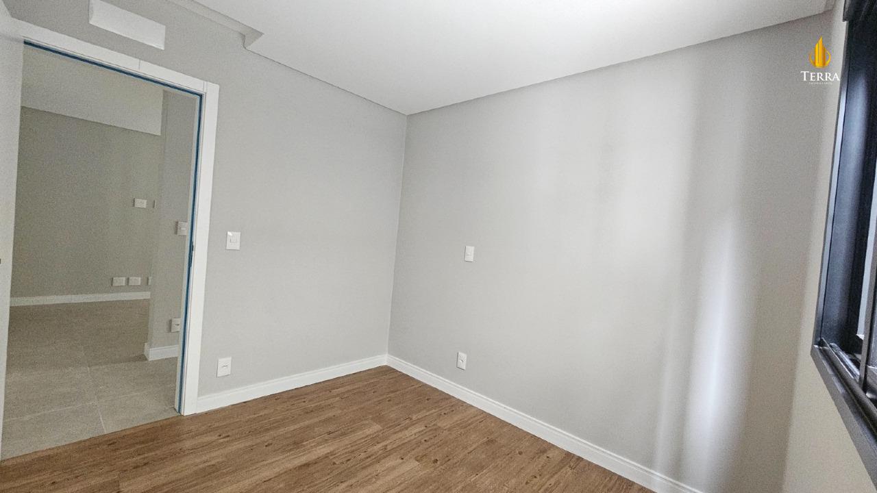 Sun Coast Residence Apartamento com 3 quartos, Fazenda: 