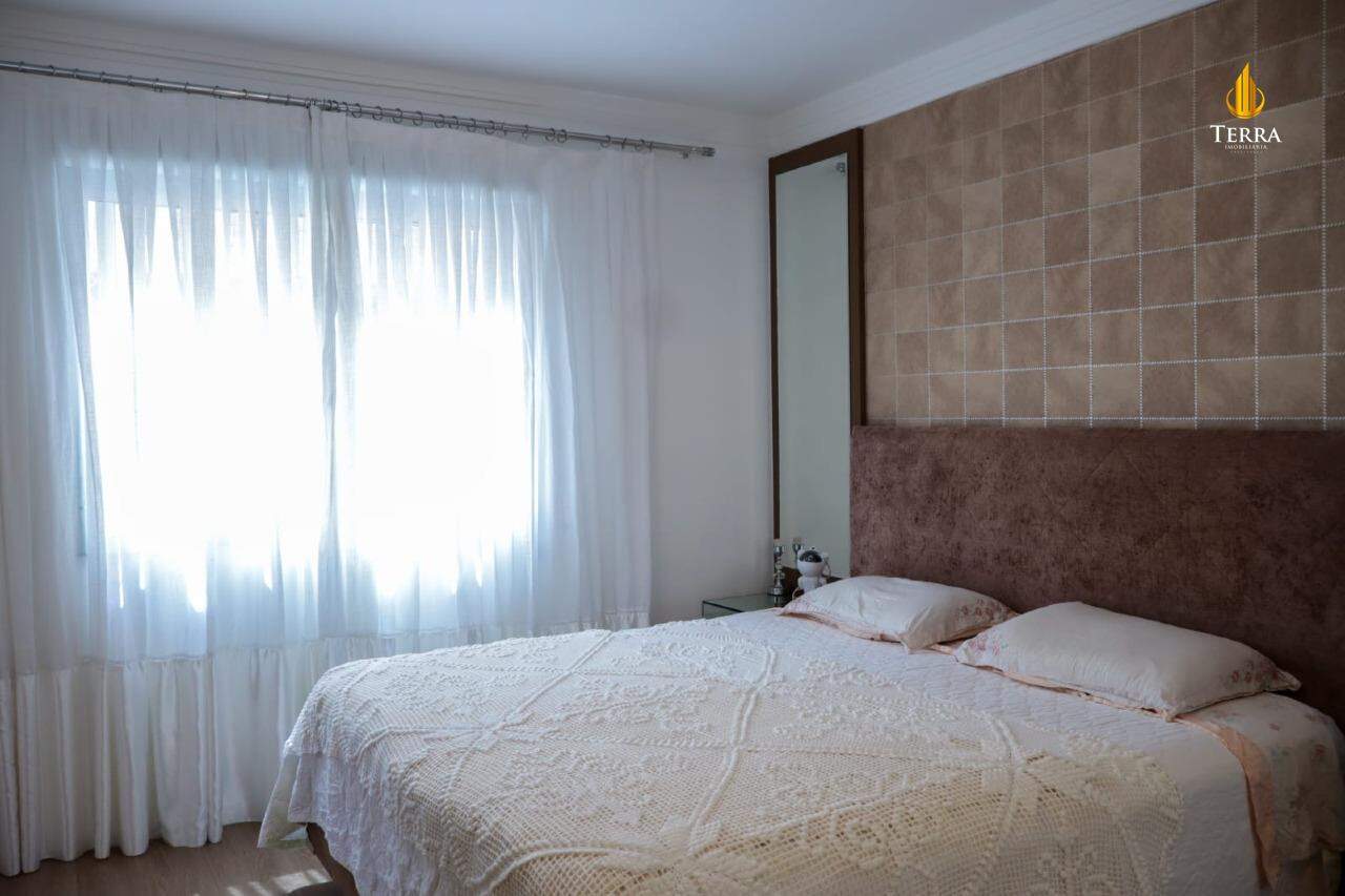 Residencial Haleiwa Apartamento com 3 quartos, Centro: 