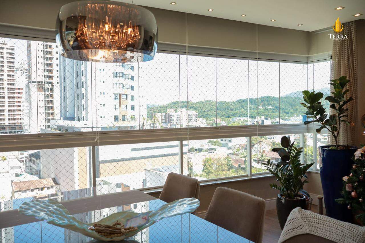 Residencial Haleiwa Apartamento com 3 quartos, Centro: 